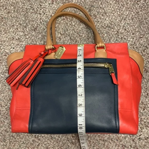 Coach tote - Picture 7 of 13